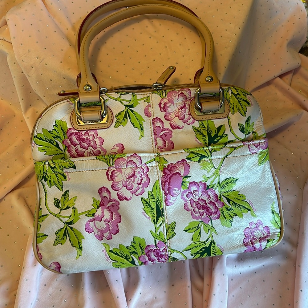 Tignanello hand bag floral